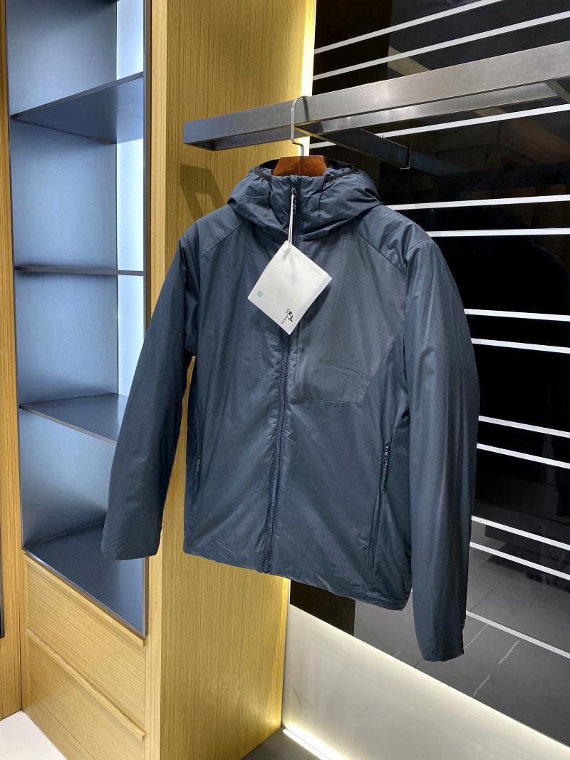 

Унисекс Водоотталкивающая Куртка с Капюшоном для Активного Отдыха - Теплая и Легкая для Осенне-Зимних Видов Спорта и Альпинизма M