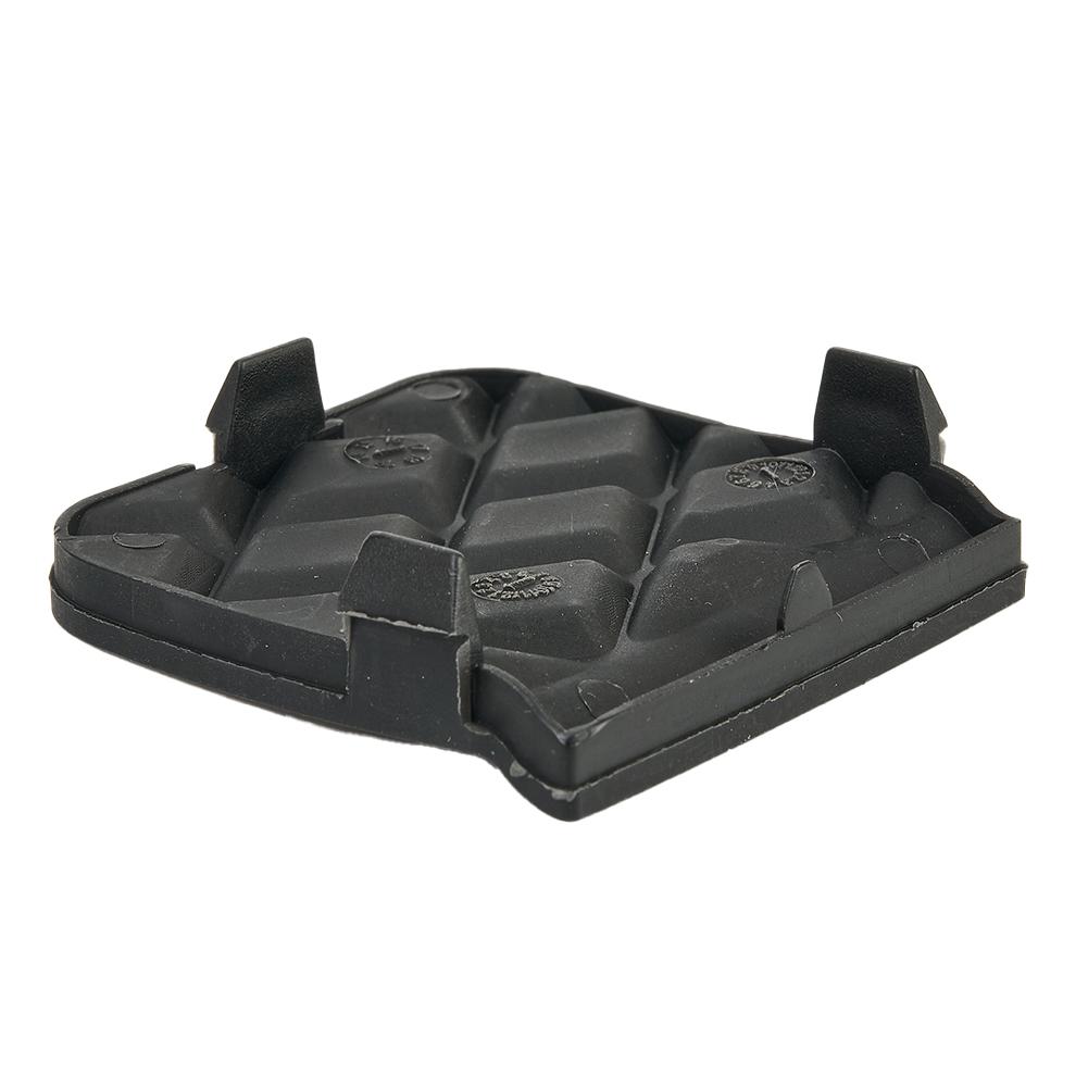 Automobilový zadní nárazník Kryt tažného háku Díl Příslušenství Díl