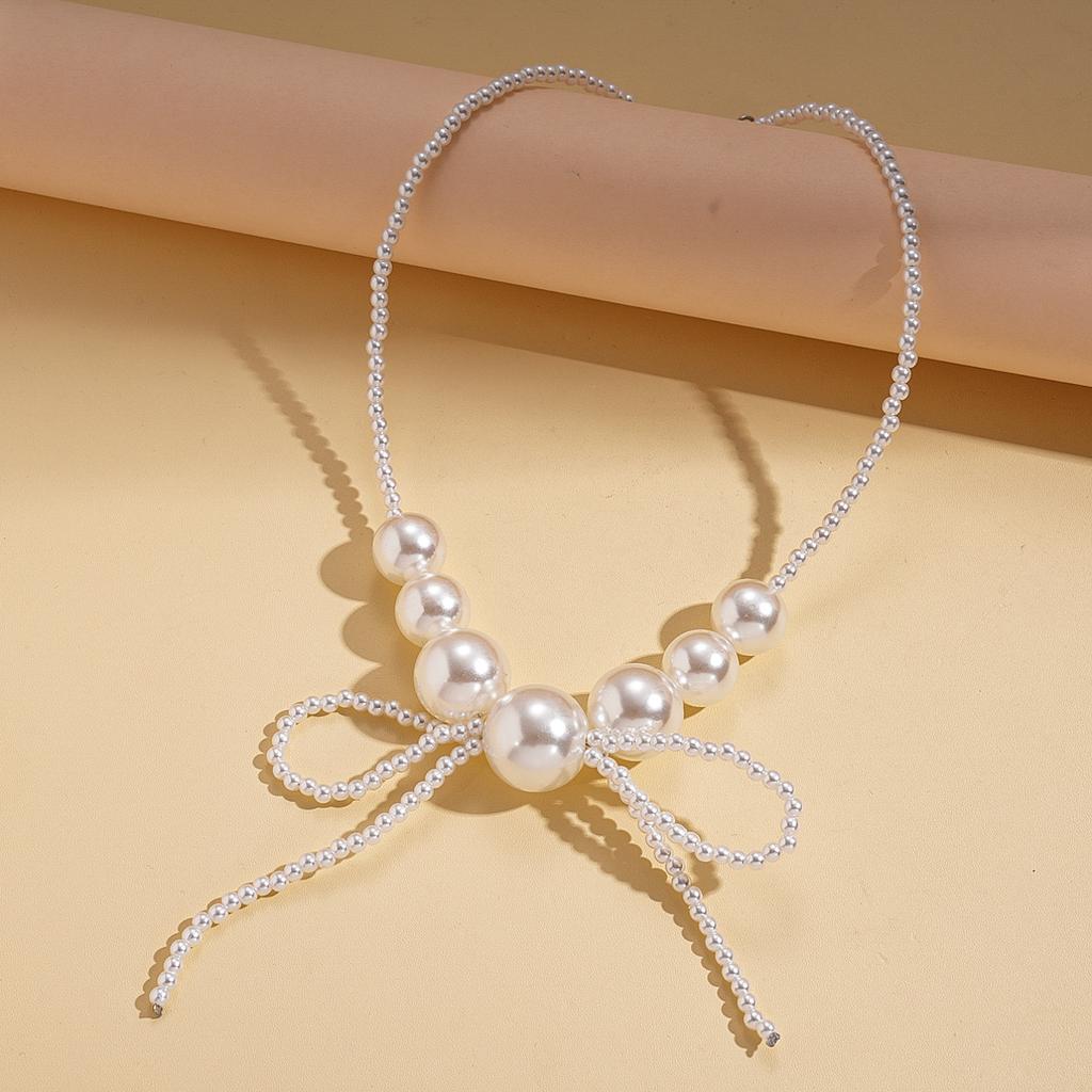 Baroque Imitation Pearl Beaded Bow Sweater Chain Temperament Elegant Necklace