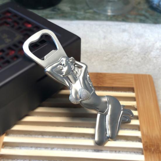 Beauty Bottle Opener Creative Shape Compact Size Portable Decorative Wine Bottle Opener Kitchen Tool Bar Accessories
