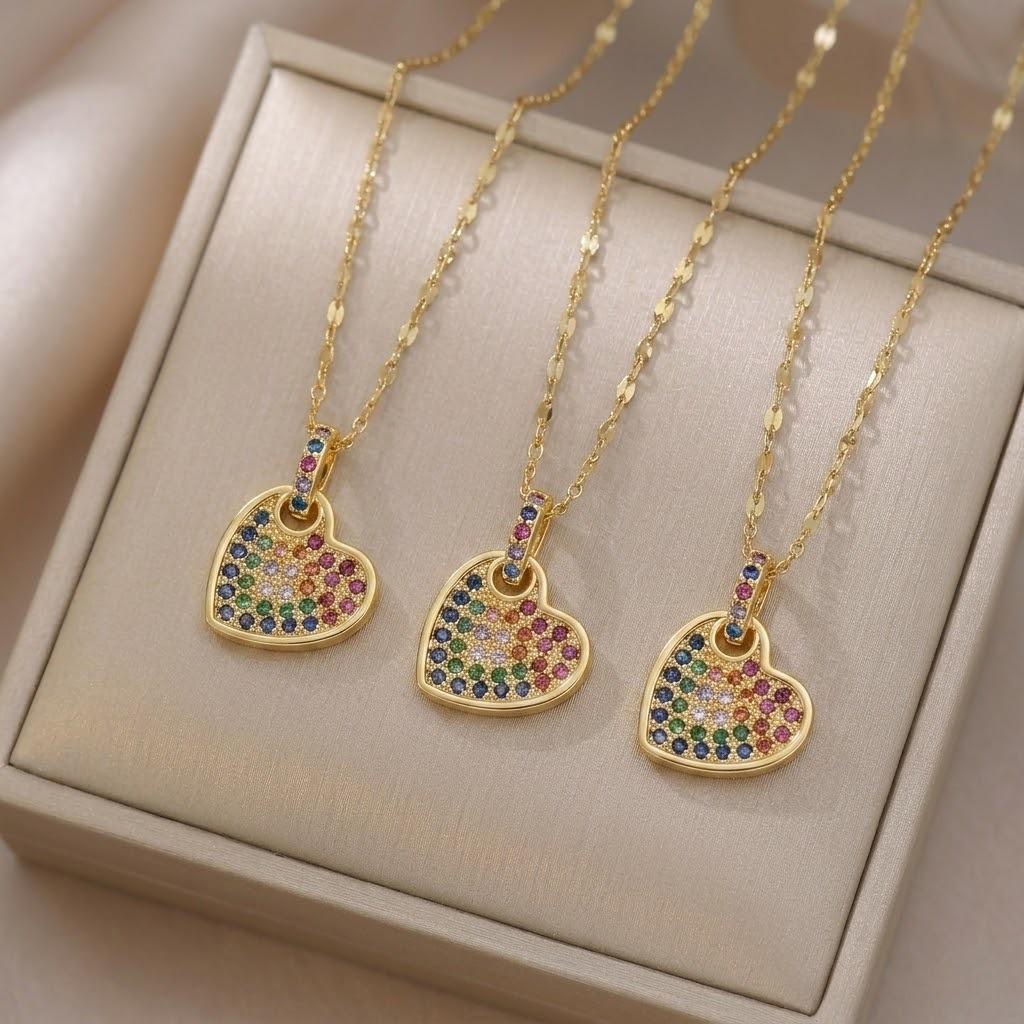Cute Female Crystal Rainbow Zircon Stone Heart Pendant Necklace Vintage Gold Color Wedding Jewelry For Women