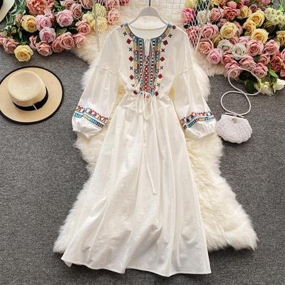 National Style Elegant Beach Vacation Dress Women Embroidery Flower Print Vintage Party Midi Dresses Female Loose Retro Design Casual Clothes