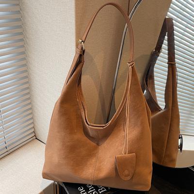 Large-capacity Commuter Tote Bag Women's Bag Fashionable Simple Retro European and American Shoulder Armpit Bag