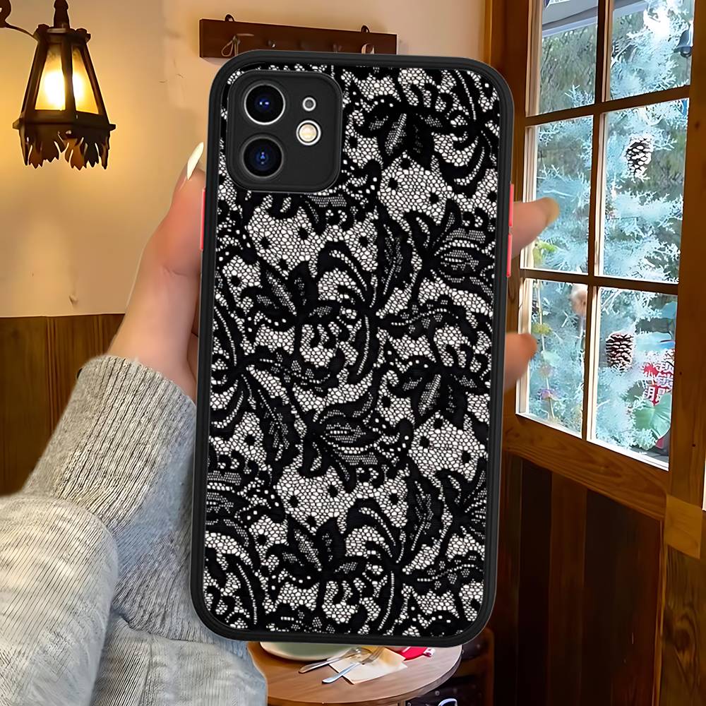 Black Lace Pattern Personalized Mobile Phone Case For IPhone 16 15 14 13 12 11 Pro Max 7 8 6 6s Plus Matte Cover