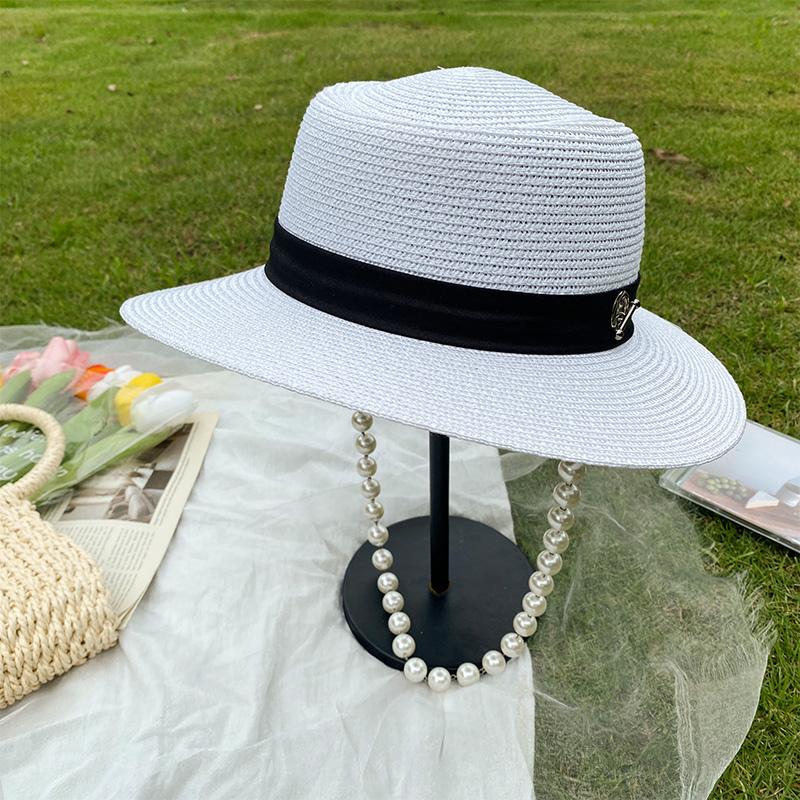 

Шляпа Женская Мода Элегантная Шляпа из Соломы с Широкими Полями и Жемчугом Женская Летняя Дорожная Солнцезащитная Шляпа Британская Цилиндр Adult (56-58cm) белый