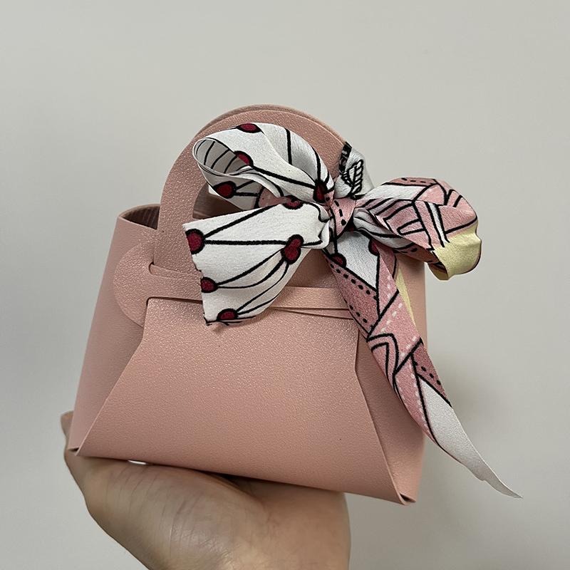 Schleife Band Leder Mini Handtasche Geschenktüten Süßigkeiten Verpackung Box Verpackung Tasche Verteilung Taschen Hochzeitsgeschenk Süßigkeiten Box 5St