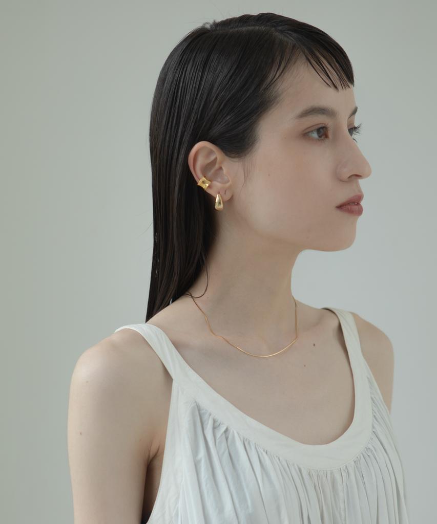 Novice Tokyo Reverse Round Ear Cuff / Gold