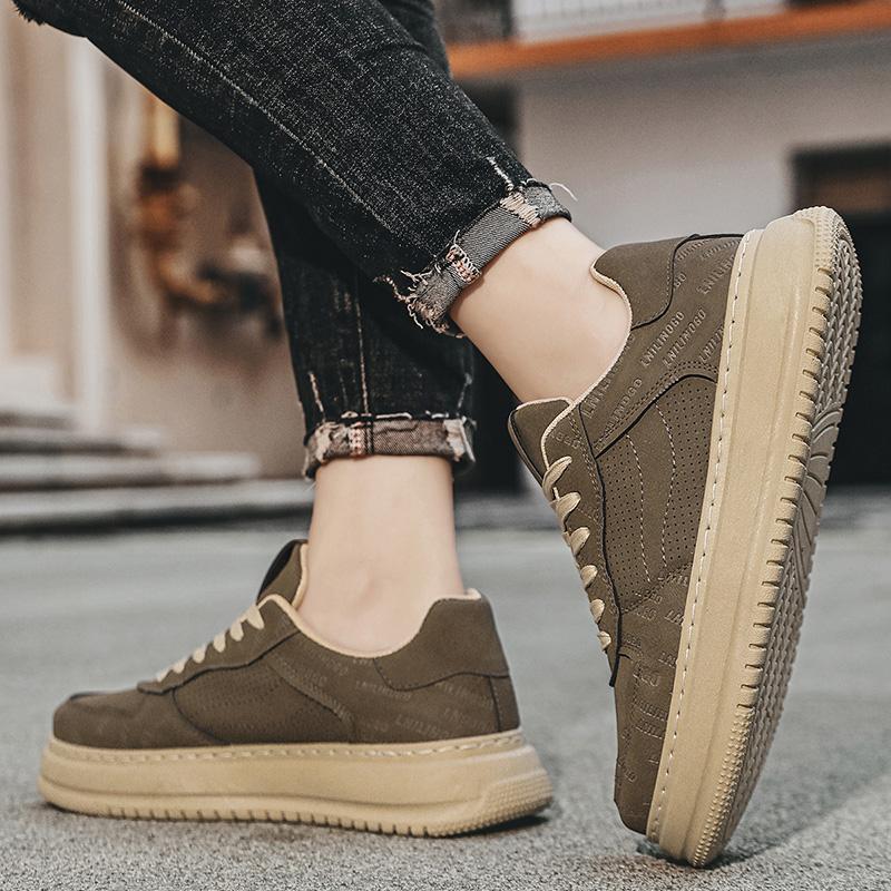 New Men's Classic Four Seasons Fashion Low Top Skateboarding Shoes Comfortable Soft Sole Sneakers