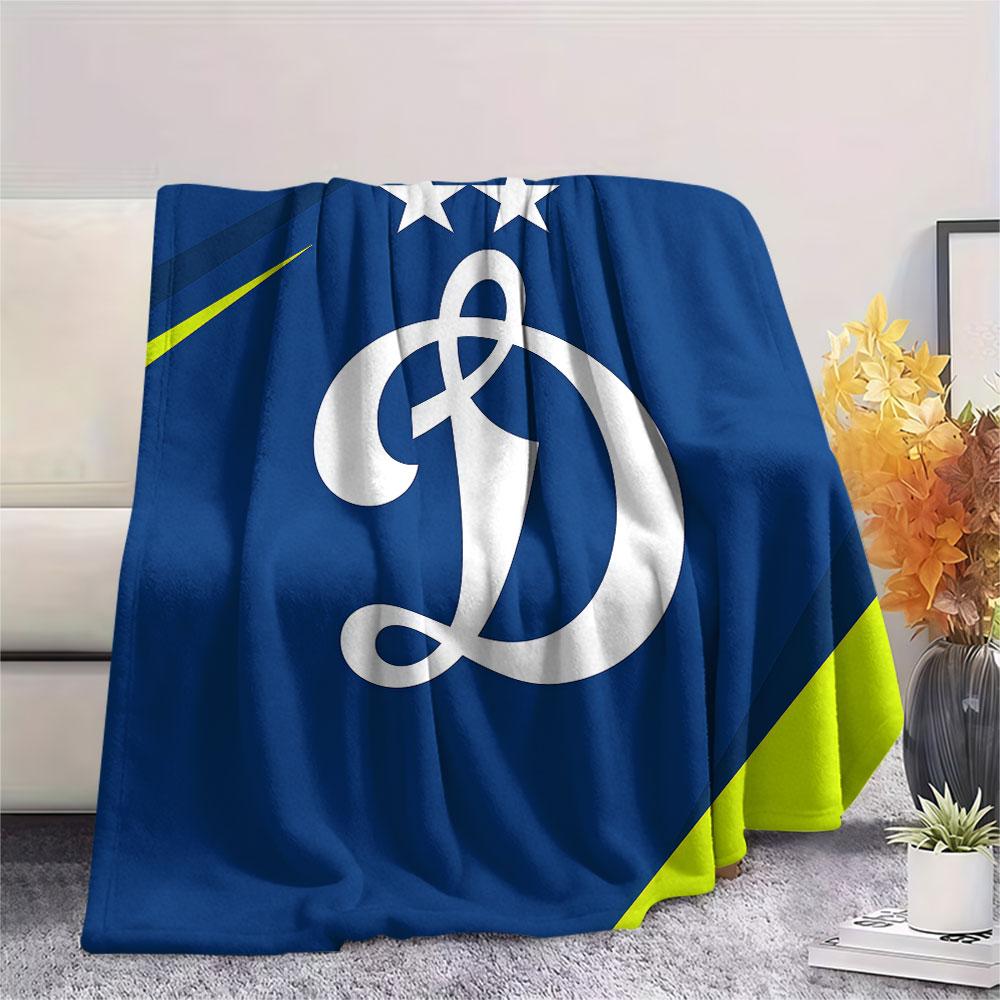 1PC Dynamo Moscow Glory Blanket, High Quality Comfortable for All Seasons, Home Decor, Warmth and Comfort
