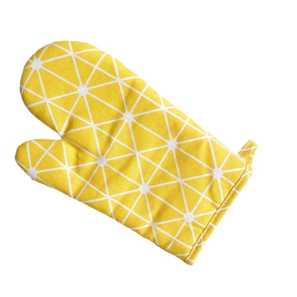 

Nordic Inspired Insulation Gloves Comfortable Oven Gloves Microwave Gloves Restaurant style A