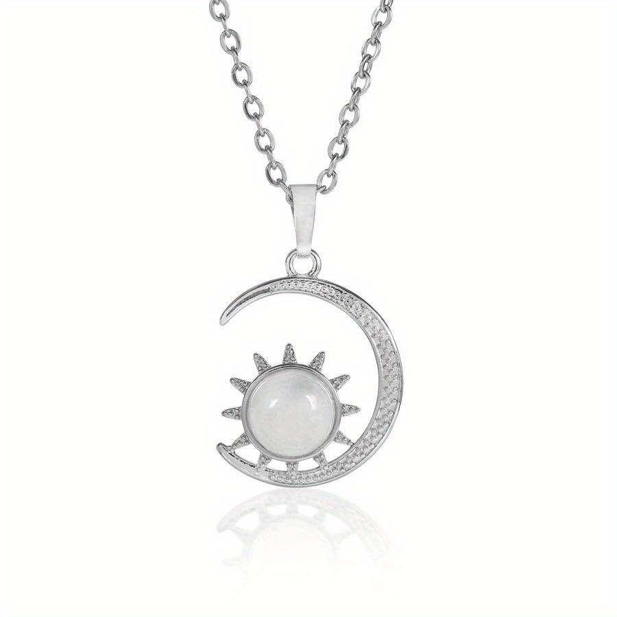 Natural Crystal Stone Inlaid Sun Moon Pendant Amethyst Rose Quartz Classic Charm Necklace Jewelry Necklace Jewelry for Women