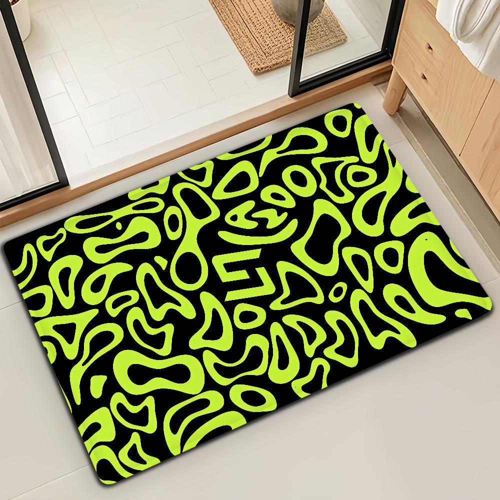 

Helmet Norris F-Formula L-Landos patter Microfiber Decorative Versatile Flannel Floor Door Mat Quick Dry Absorbent Non-slip Sole 40cm x 60cm
