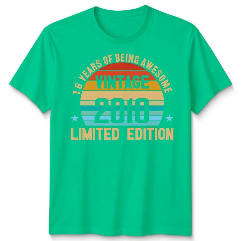 Vintage 2010 Funny 16 Years Old 16th Birthday Unisex T Shirt Unisexs Unisexs Tee