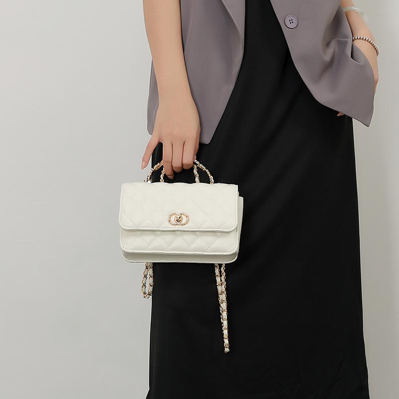 New Leather Niche High-end Classic Diamond Grid Hand-held Chain Shoulder Crossbody Fashionable Versatile Small Square Bag