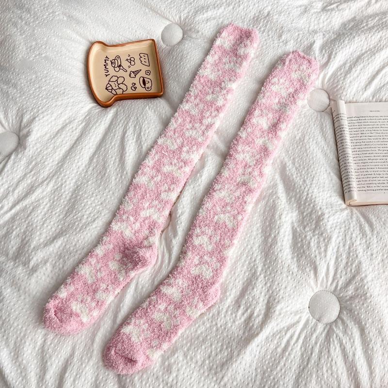 Liebe Stil Korallenfleece Bodensocken Damen Herbst und Winter Schlafsocken Strümpfe Verdickt Warm Wochenbett Socken Damen Winter Kniestrümpfe