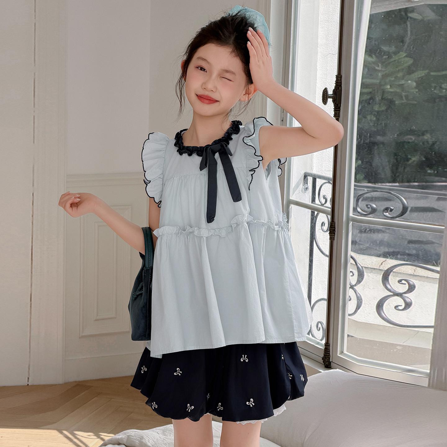 Girls Summer 2026 Stylish Flutter Sleeve Top & Bud Skirt Set 140 cm