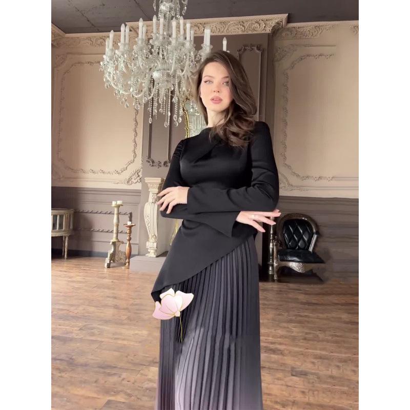 2024 Autumn Gradient Tie-dye Slimming Pleated Long Dress for Women