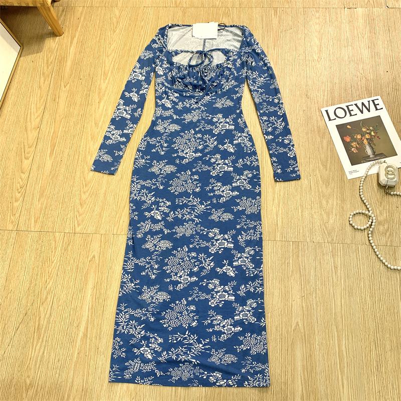 

Длинное платье с принтом синего цвета и тонкими бретелями на бедрах, эластичное платье, высокое чувство L