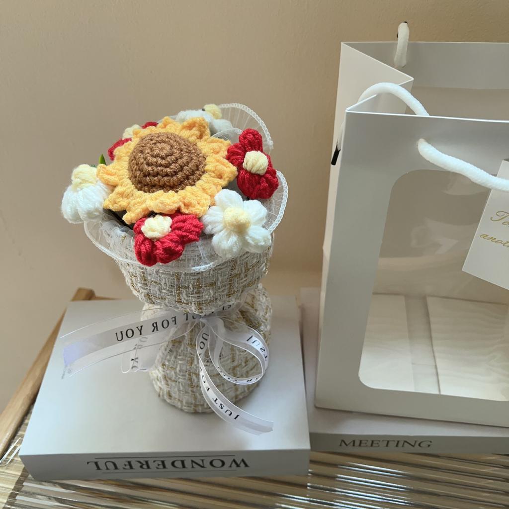 Cross-border Knitted Wool Sunflower Bouquet Exquisite Small Gift Mini Bouquet 38 Valentine's Day Gift
