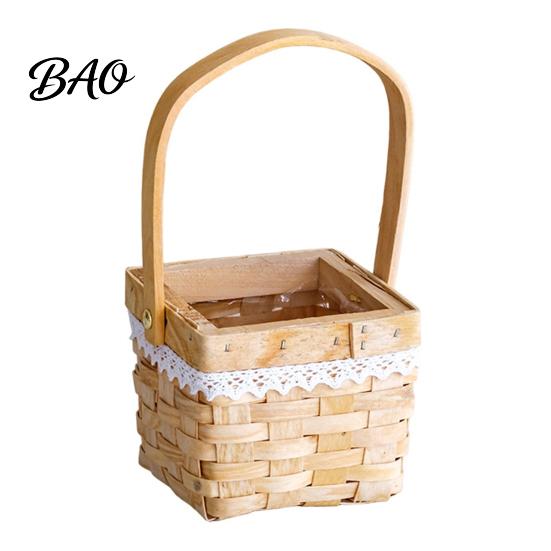 Hand-woven Flower Basket Basket, with Lace Decor, Hand-Woven Wicker Rattan Rustic Wood Portable Floral Gift Handmade