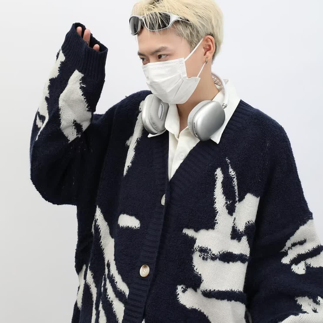 

Мужская одежда V-образный вырез синий кардиган графический вязаный свитер мужской в овечьей шкуре эстетический мем Maletry большой размер корейская мода XS темно-синий