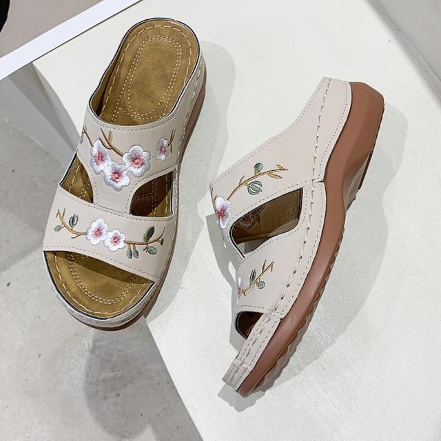 

Новые женские сандалии на плоской подошве с открытым носком. Женские повседневные женские сандалии в стиле ретро на толстой подошве с узором в виде цветов сливы Zapatos De Mujer 38 бежевый