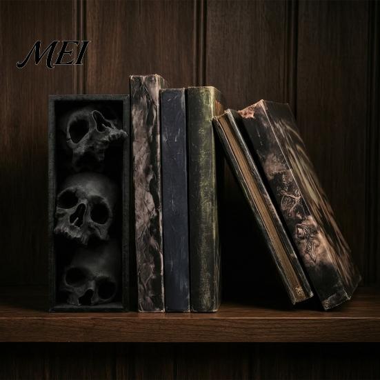 Dark Fantasy Home Ornaments 3Pcs Halloween 3 Tier Skull Bookends, Gothic Resin Bookshelf Decor for Office, Skeleton Statue Bookshelves Spooky