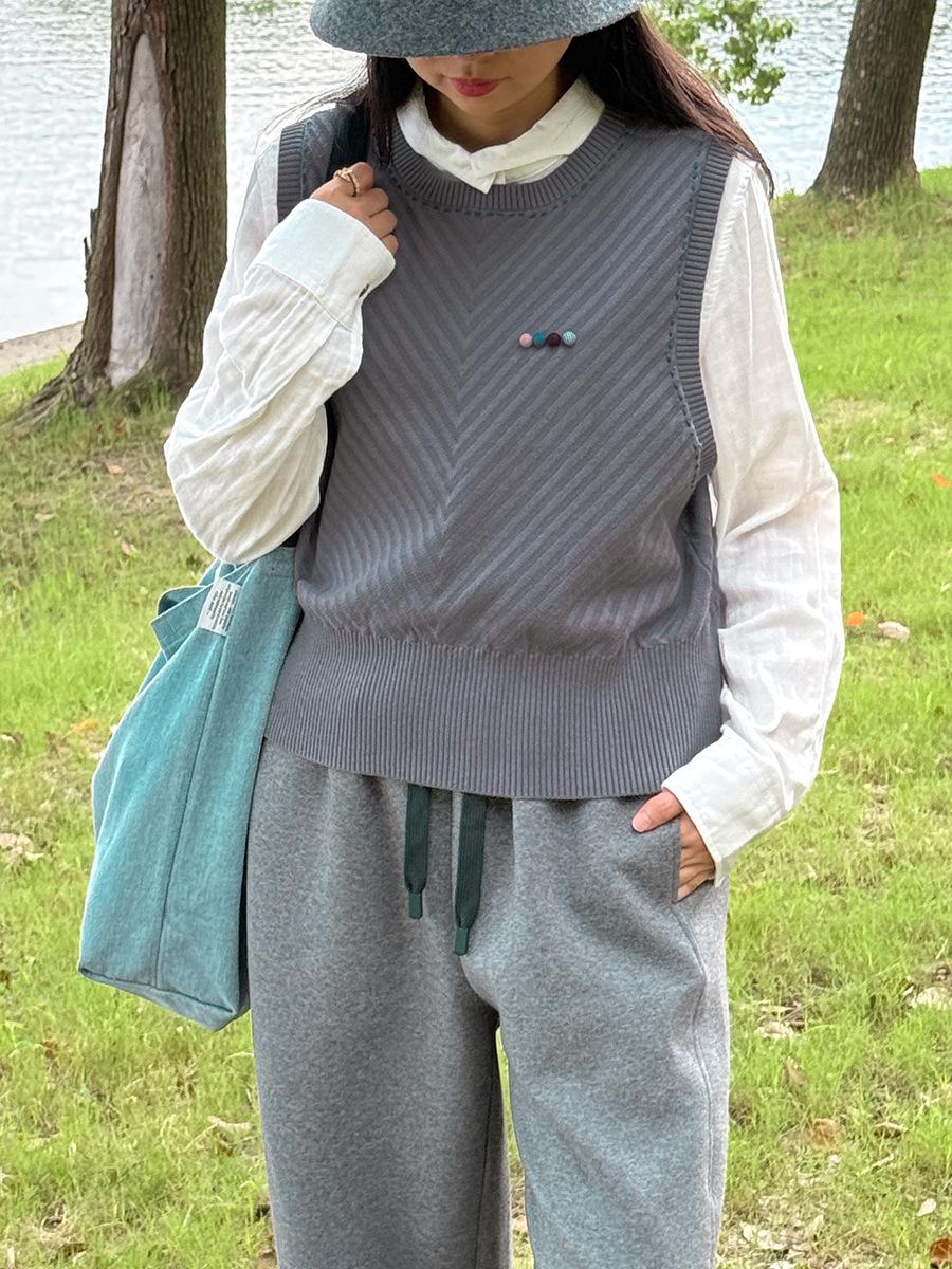 

ПЛЮС Осенний Приталенный Многослойный Вязаный Жилет Пуловер - Топ Без Рукавов с Круглым Вырезом L (52.5-62.5 kg)