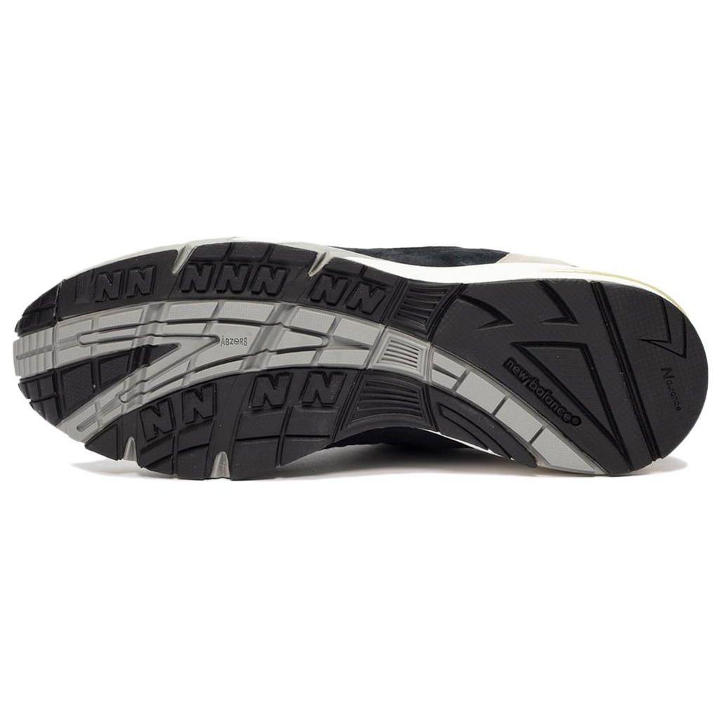 Sneakersnstuff X New Balance 991 Made In England Perforated Pack - Navy White Men Sneakers Blue Grey M991PJ