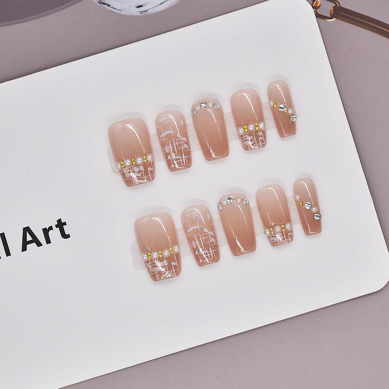 10 pieces of Spring Xiaoxiangfeng manicure patches, fake nail nail patches, finished products can be disassembled, white, explosive, wearing armor