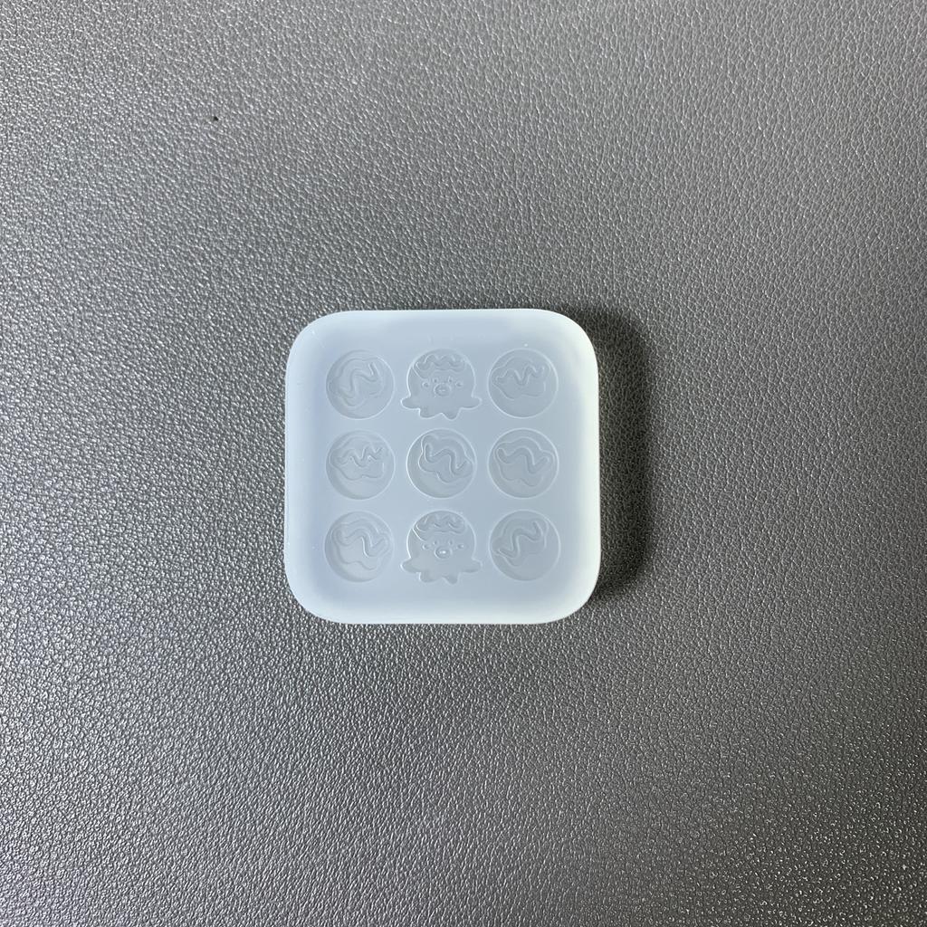 Multipurpose Sturdy Silicone Mould for Crafting Unique Octopus Balls Shaped Waterproof and Portable Home Decoration