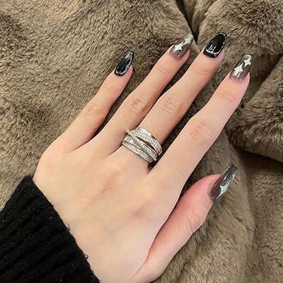 Funkelnder Zirkon Ring für Frauen Mädchen Vintage Persönlichkeit Linien gekreuzt Jahrestag Party Schmuck Accessoire Geschenke