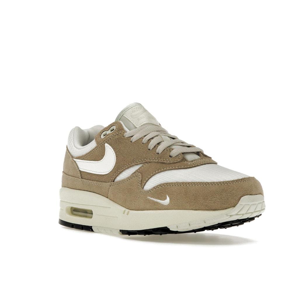 Nike Air Max 1 SE Hangul Tag Damen Sneaker Tan Sail Khaki FQ8150-133