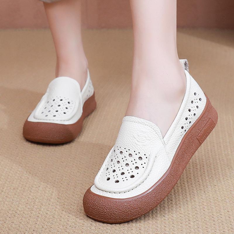 Spring and Summer Genuine Leather Mother's Shoes Women's Korean Version One Foot Kick Round Toe Hollow Single Shoes Women's Casual Shoes Hole Shoes