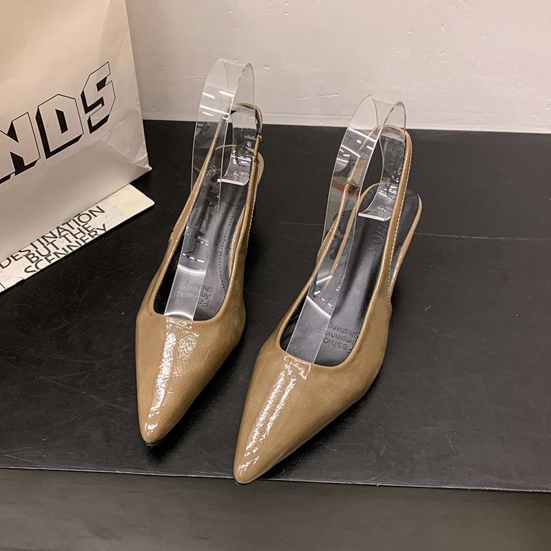 

French temperament bag head sandals women s 2025 summer new Korean version commuter light mouth high heels paint thick heel fashion sandals 40 хаки