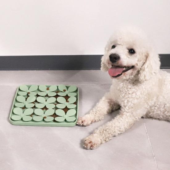 Silicone Dog Snuffle Mat Food Hiding Interactive Toy Foraging Skills Training Slow Feeder Stress Relief Mental Stimulation Puzzle Enrichment Toy
