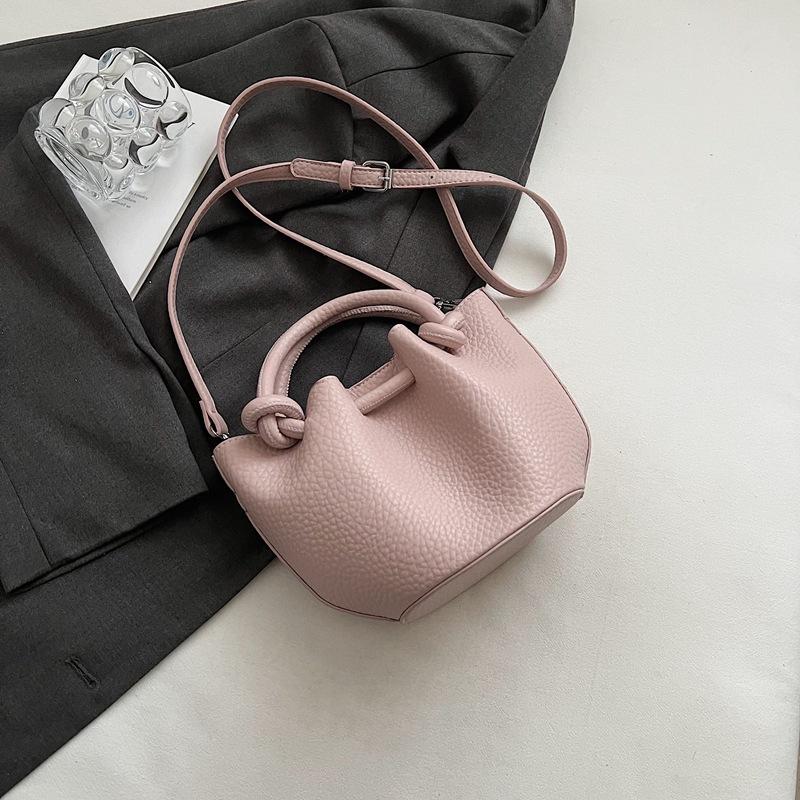 Bag Women's New 2025 Hand Carry Women's Casual Shoulder Bag Crossbody Bucket Bag