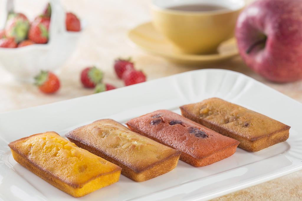 Geschenkset gebackener Süßwaren: Patisserie Ginza Sembikiya Ginza Frucht-Financier A (8 Stück)