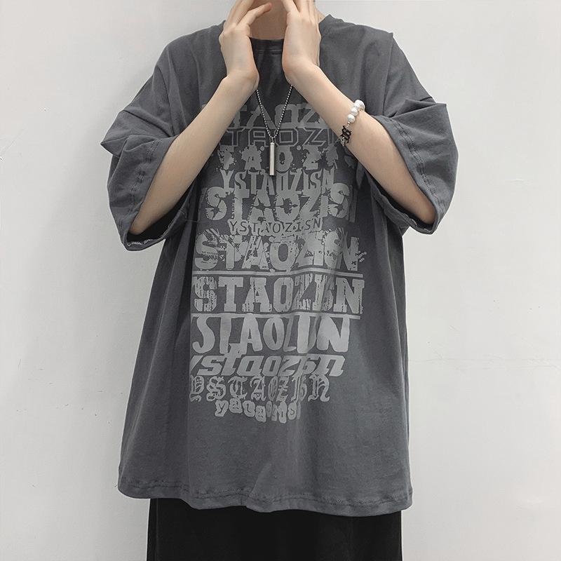 Herr Trendig Mörk Stil Kortärmad Hip-Hop Tryck T-Shirt - Lös Passform, Rund Hals, Sommar Hong Kong BF Stil