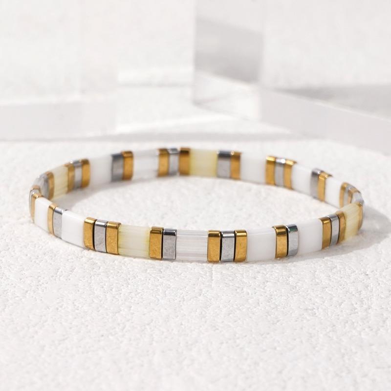 Minimalist Versatile Boho Seed Bead Bracelet, Handmade Jewelry Perfect for Women's Party Wear