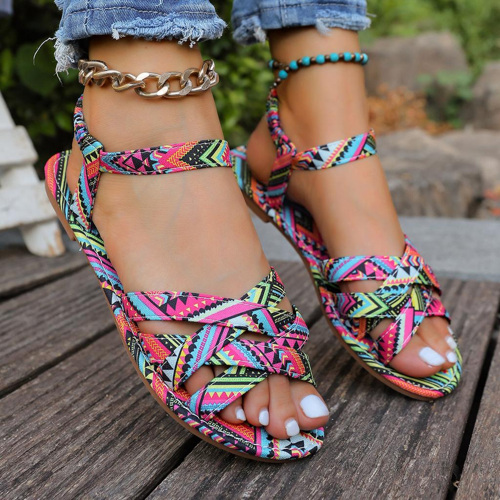 2025 summer new large size flat sandals women's outer wear color matching elastic band ethnic style beach women's sandals