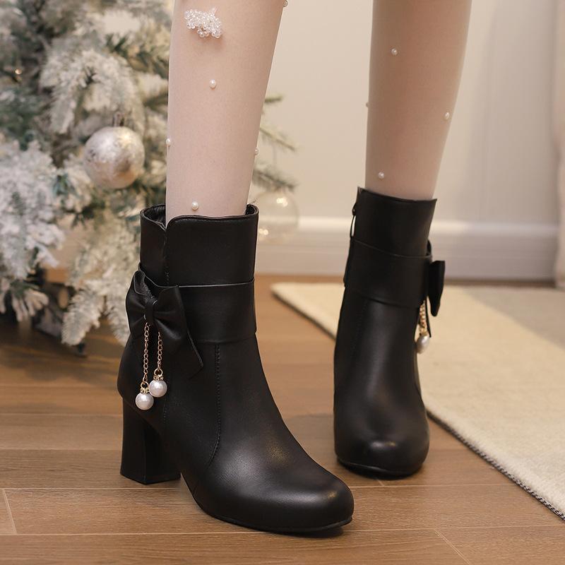 Large Size - Short Boots Coarse Heel White Martin Boots Sweet beautiful women boots Winter