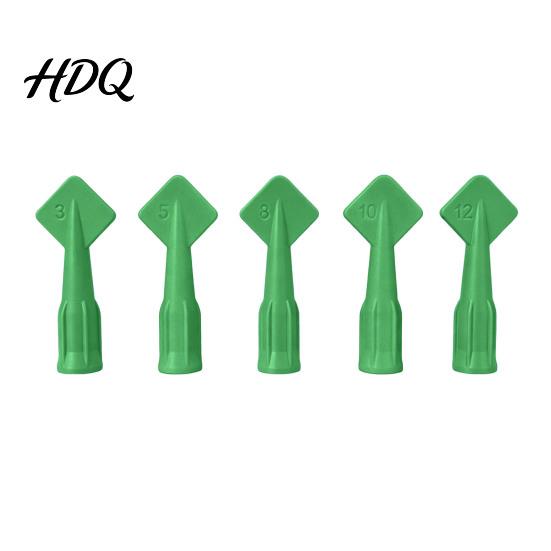 Flexible Plastic Caulking Tip 5Pcs Caulk Tools Tips Set with Nozzle Adapter Window Door Gap Filler Tool Applicator Reusable Nozzles for Finishing