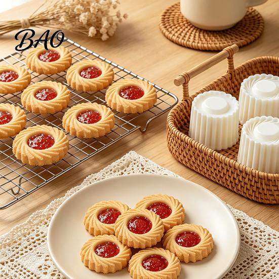 Home Baking Gadgets 2-in-1 Round Mooncake Mold, Double Ended Pastry Press with Scallop And Texture Stamper Spiral Embossing for DIY Baking,