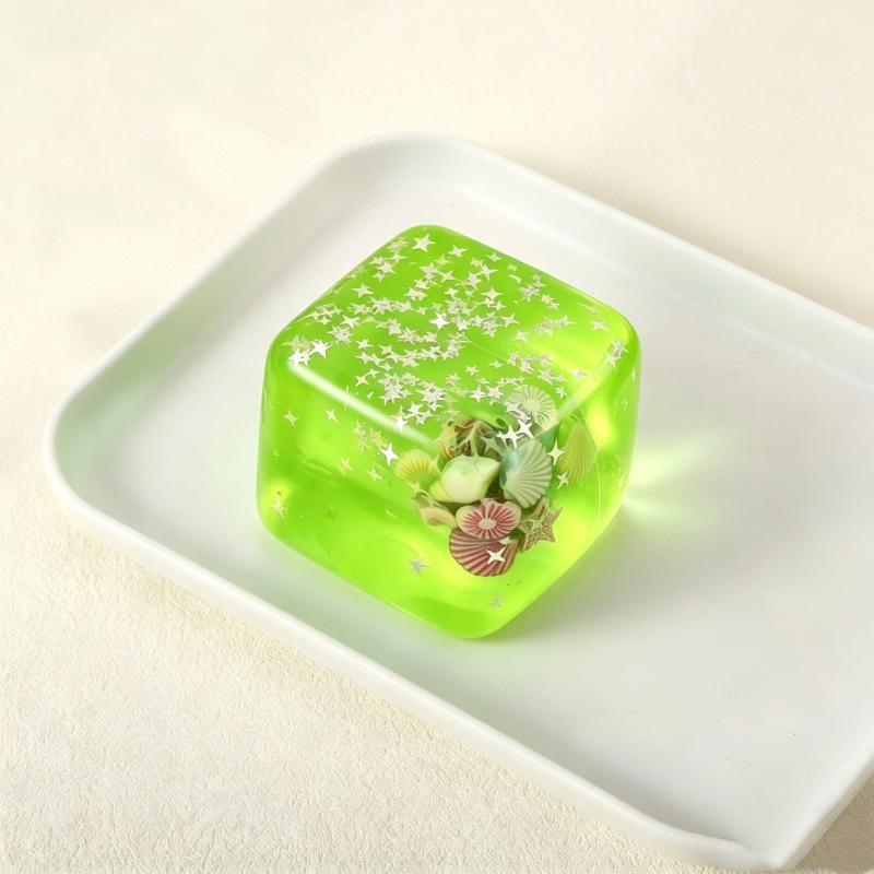 Clear Square Ocean Stress Relief Fidget Toy Glitter Sequins Seashell Inlay for Office Desk Decoration Adult Use