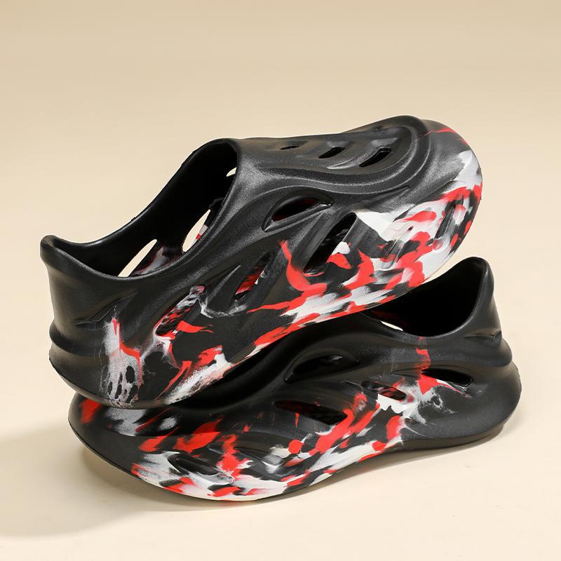 Sandals Men's Summer 2025 New Casual Outer Wear Dual-purpose Light Stepping On Shit Beach Wading Student Hole Shoes