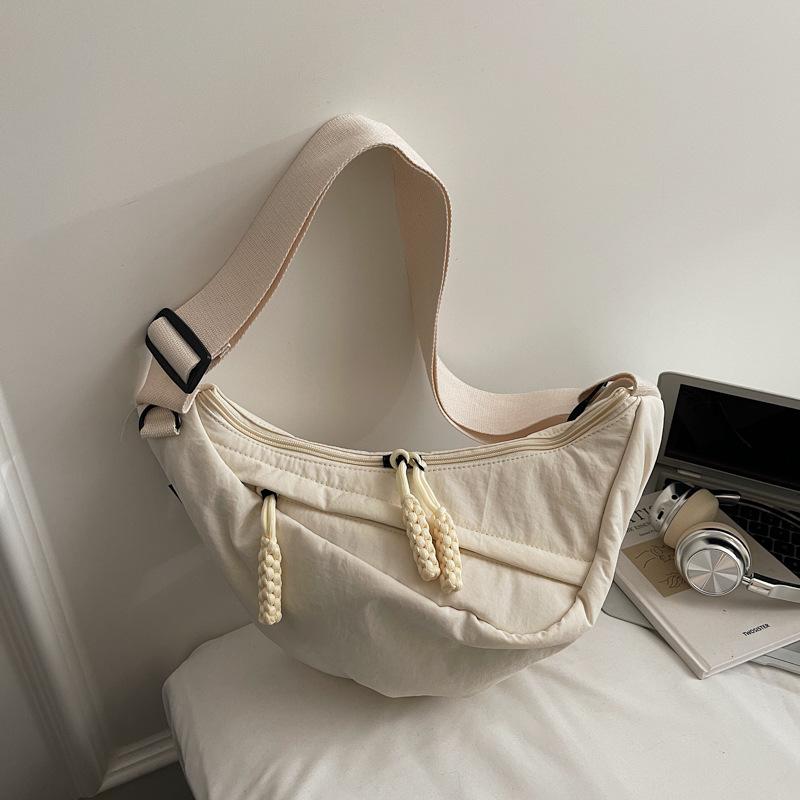 Light Commuter Crossbody Bag Women's Dumpling Bag Large Capacity Shoulder Bag