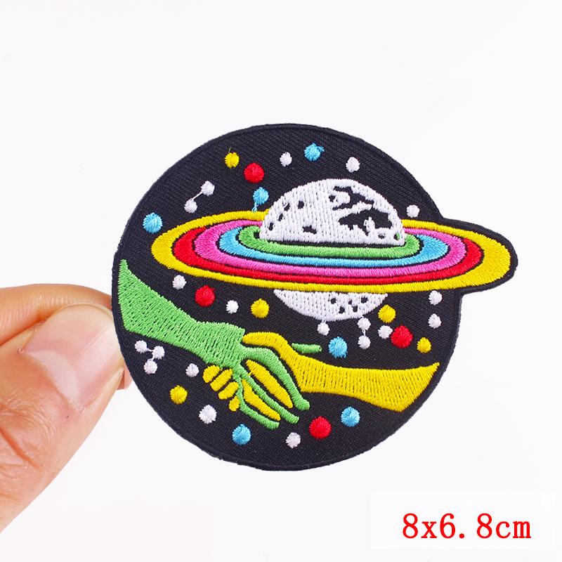 Regnbåge/BokstavsPatch Planet/UFO BroderiPatch Stryk på Patchar För Kläder Tecknad Broderad Patch På Kläder Strykning DIY