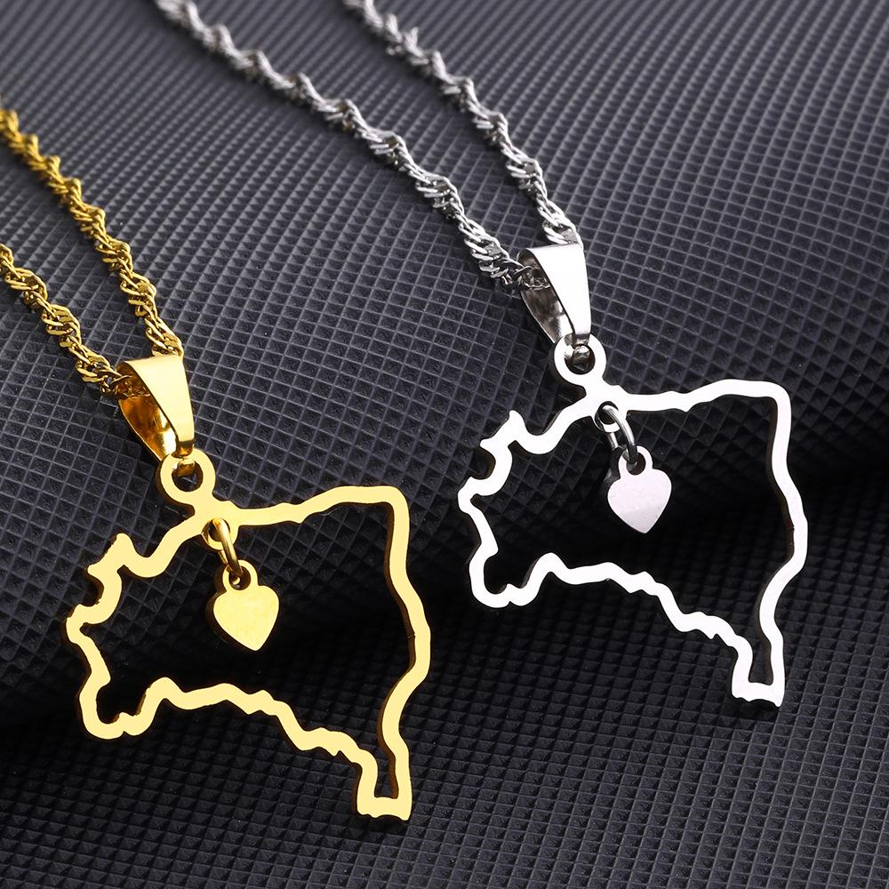 Women's Ethnic Style Heart-Shaped Brazil Map Pendant Necklace
