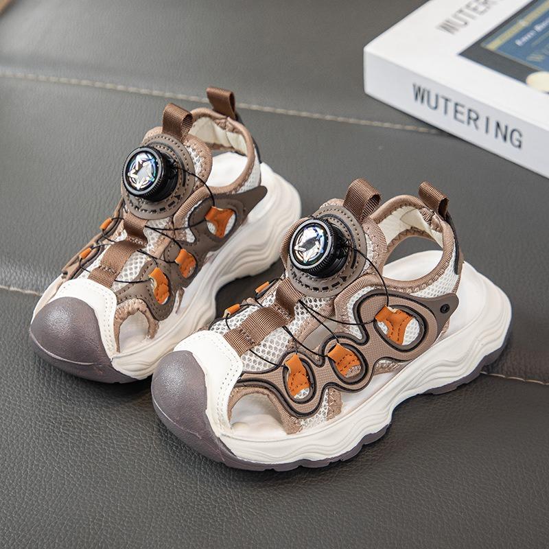 New Summer Boys' Closed-Toe Sandals - Korean Style Breathable Soft Sole Sports Beach Sandals for Kids